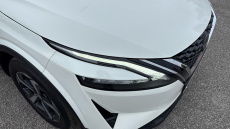 Nissan Qashqai 1.3 DiG-T MH 158 N-Connecta 5dr Xtronic Petrol Hatchback